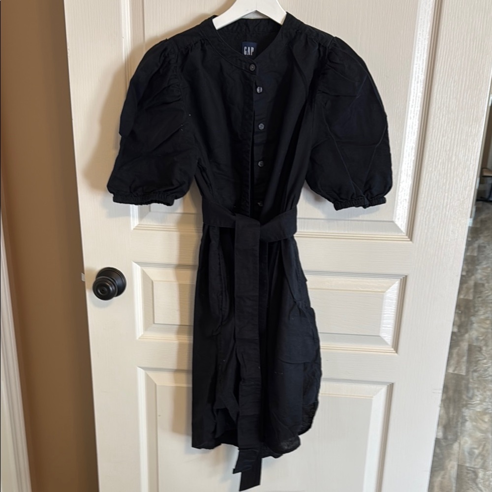 GAP Black Puff Sleeve Wrap Dress